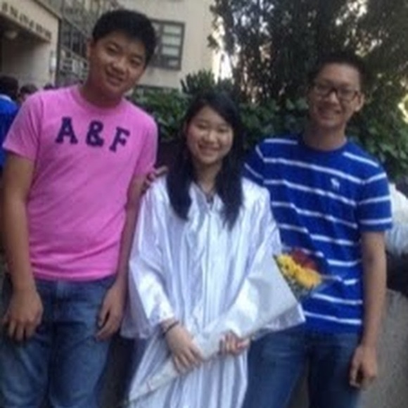 Meet your Posher, Cindy - Picture 1 of 1